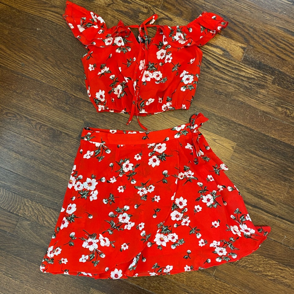 Floral  mini Skirt & Crop top set